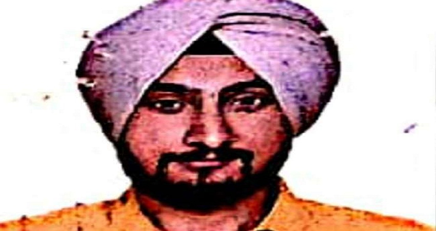 पुलिस के हत्थे चढ़ा शातिर गैंगस्टर सुख बिकरीवाल, दुबई से किया गया डिपोर्ट पुलिस के हत्थे चढ़ा शातिर गैंगस्टर सुख बिकरीवाल, दुबई से किया गया डिपोर्ट